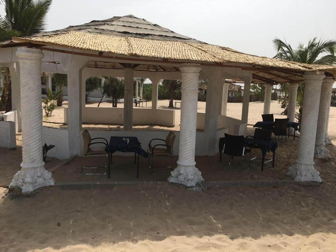 Santana Beachclub Sanyang Exterior photo