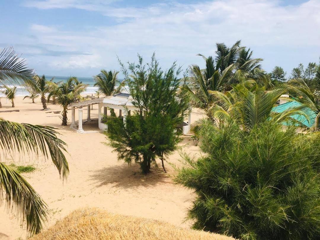 Santana Beachclub Sanyang Exterior photo