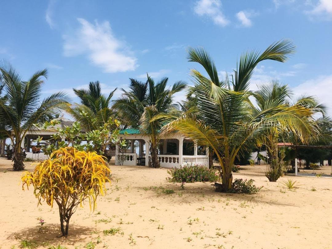 Santana Beachclub Sanyang Exterior photo