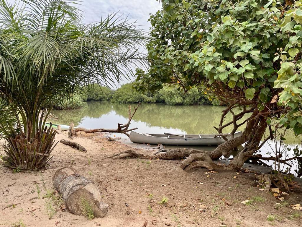 Santana Beachclub Sanyang Exterior photo