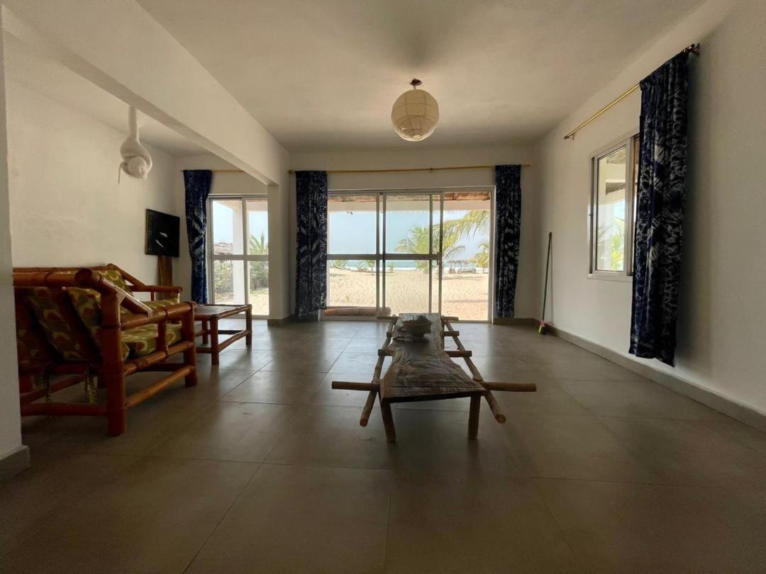 Santana Beachclub Sanyang Exterior photo